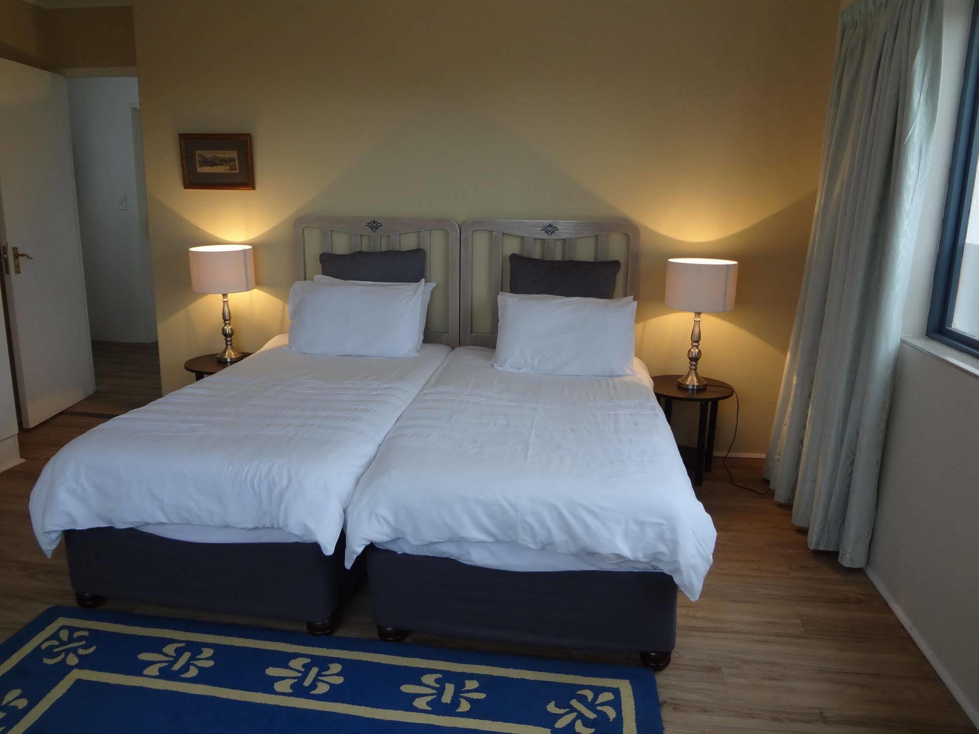 מלון הרמנוס Walker Bay Manor Mansion Pty מראה חיצוני תמונה